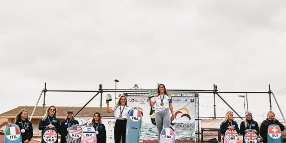 Lauriane Nolot - dimanche 24 mars le titre de championne d'Europe de kitefoil à Los Alcazares (Espagne).jpg